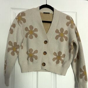 Tahari Size M Daisy Jacquard Crop Button Up Cardigan